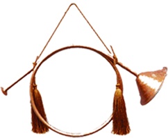Tasseled Ornate Round Bugle, 23cm