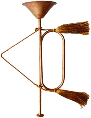 Tasseled Ornate Bugle, 35cm