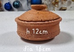 Terracotta Lidded Pot, 16cm